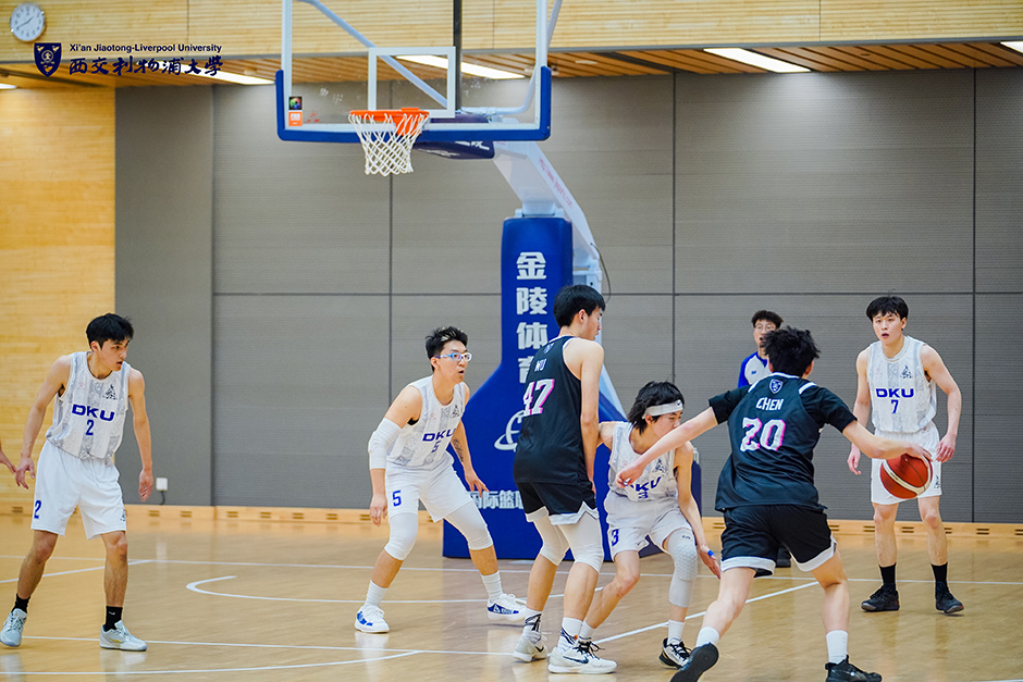 广泛